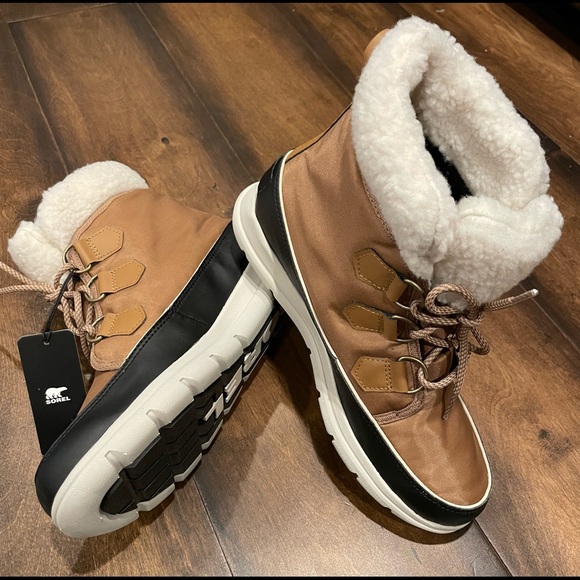 SOREL Explorer Carnival Waterproof Boot with Faux Fur Collar NEW - Picture 4 of 16